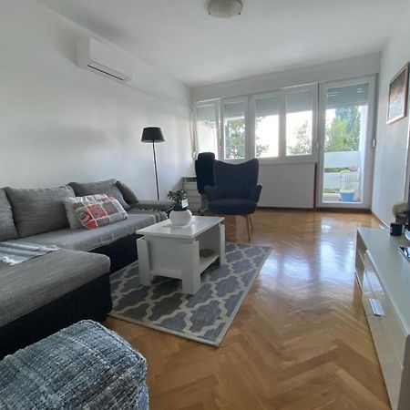 2 Bedroom Apartment/Parking/Market Split Exterior foto